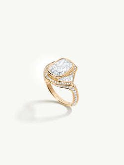 Maat Engagement Ring With Brilliant Cushion-Cut Diamond, Baguettes & Pavé-Set White Diamonds in 18K Yellow Gold - 01