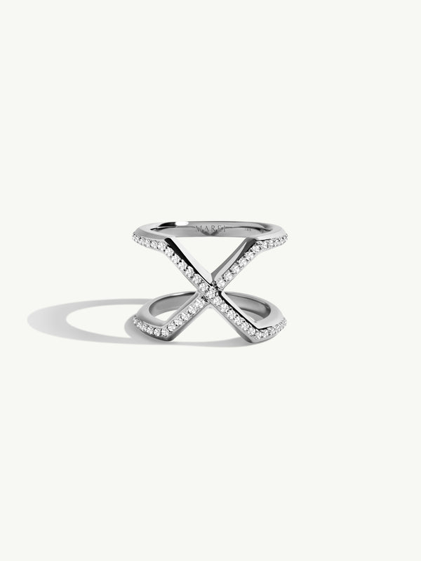 Exquis Pavé-Set Brilliant White Diamond Infinity Ring In 18K White Gold