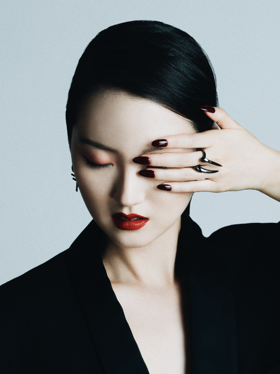 Damian Brevis Horn Ring In Rose Gold Vermeil