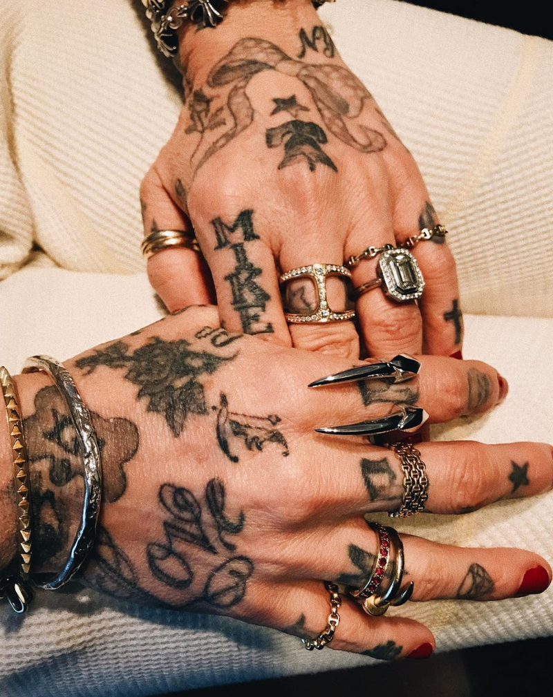 Damian Brevis Horn Ring In Rose Gold Vermeil