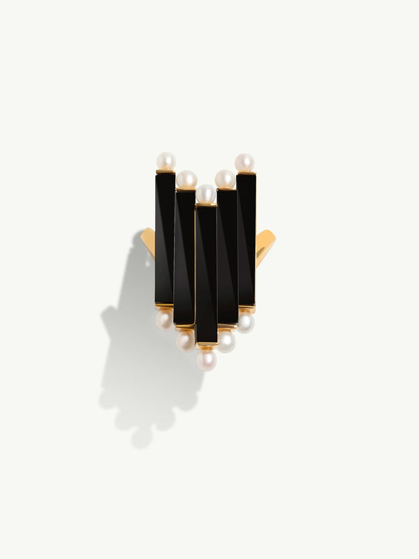 Invidia Black Onyx Column & Pearl Ring In 18K Yellow Gold