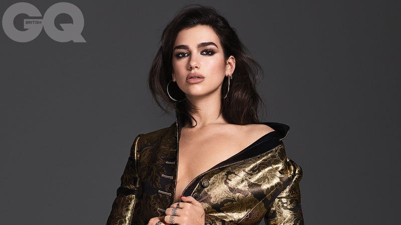 Asasara Hoop Earrings With Pavé Emerald Tips in 18K Black Gold - 5 GQ Dua Lipa